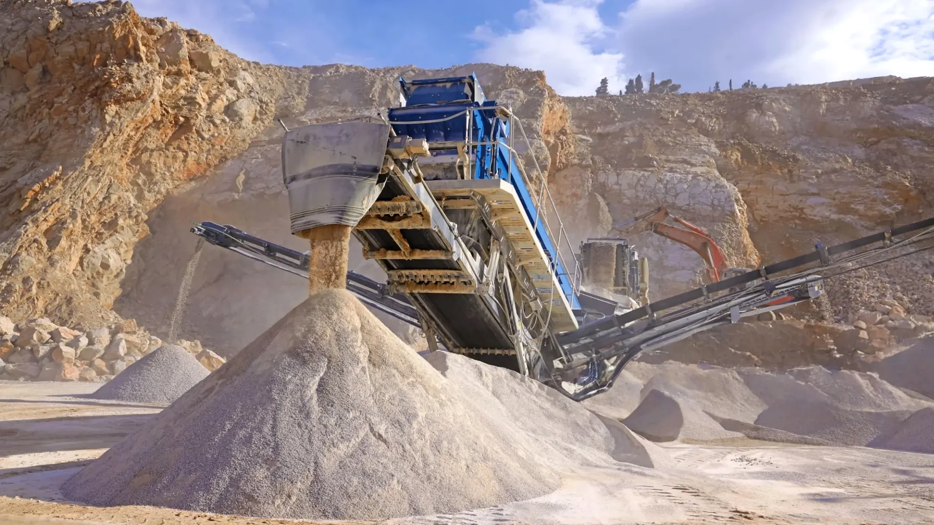 Mining and crushing equipment in a quarry